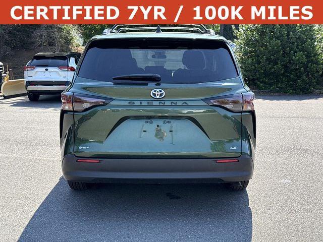 2025 Toyota Sienna LE 2025 Toyota Sienna LE