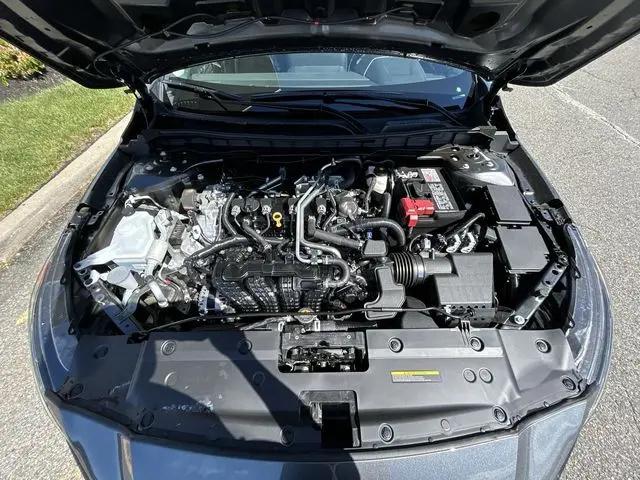 2026 Nissan Altima SR FWD