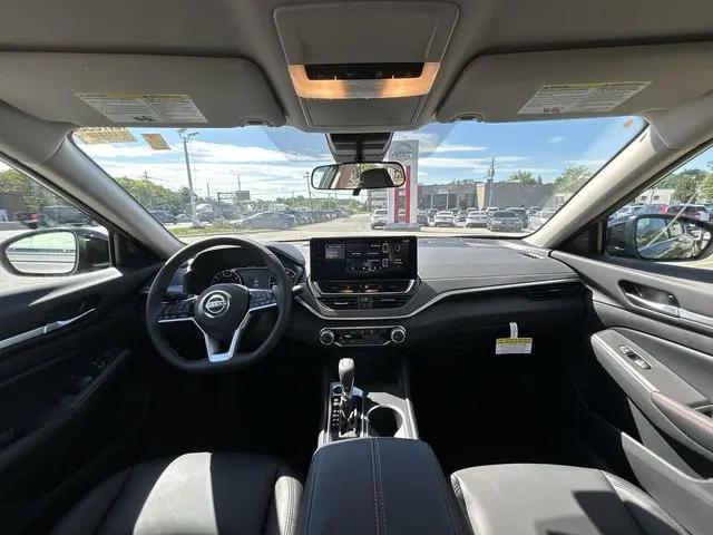 2026 Nissan Altima SR FWD
