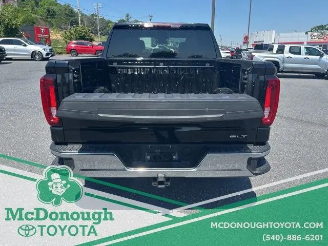 2025 GMC Sierra 1500 4WD Crew Cab Short Box SLT