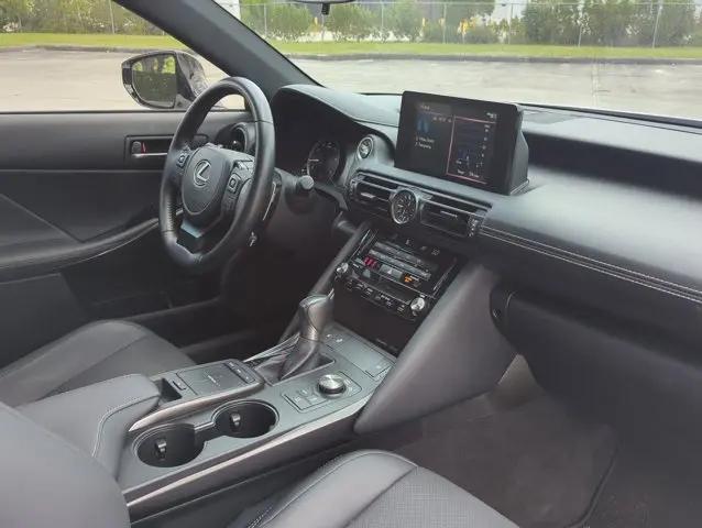 2025 Lexus IS 350 F SPORT Design