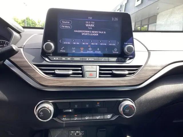 2024 Nissan Altima SV FWD