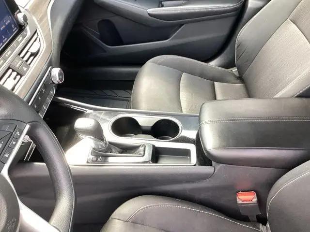 2024 Nissan Altima SV FWD