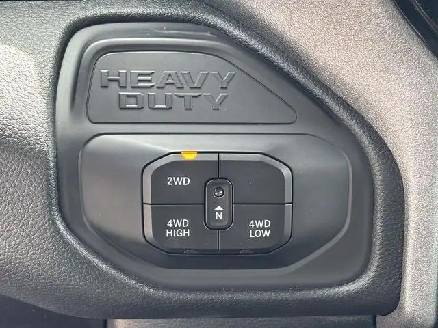 2026 Ram 2500 Black Express Crew Cab 4x4 6'4" Box