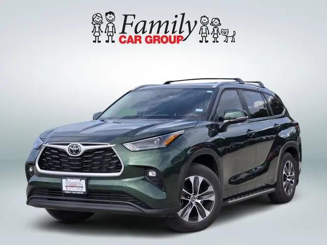 2025 Toyota Highlander XLE for sale in Burleson, TX