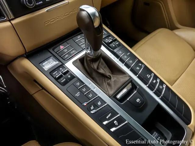 2017 Porsche Macan S