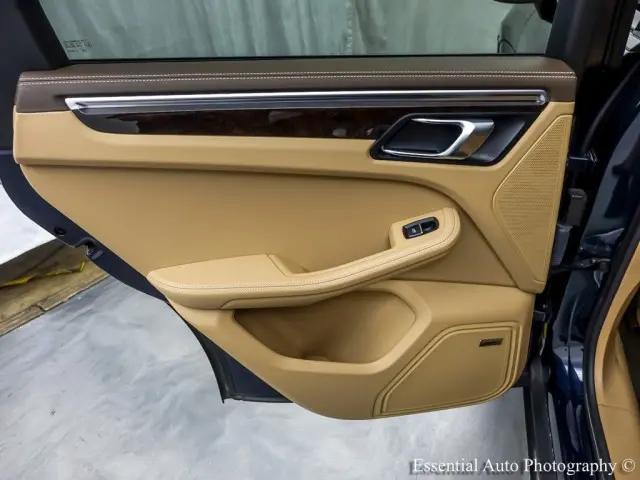 2017 Porsche Macan S