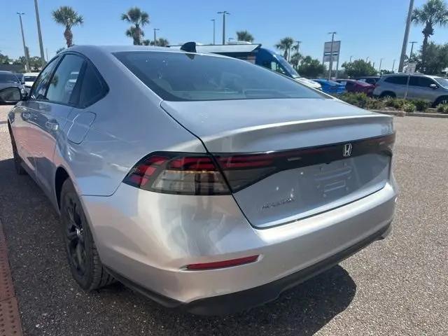 2025 Honda Accord Sedan SE