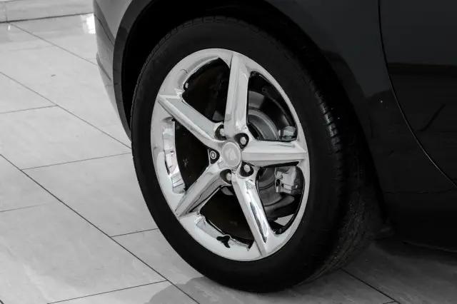 2007 Saturn Sky Base