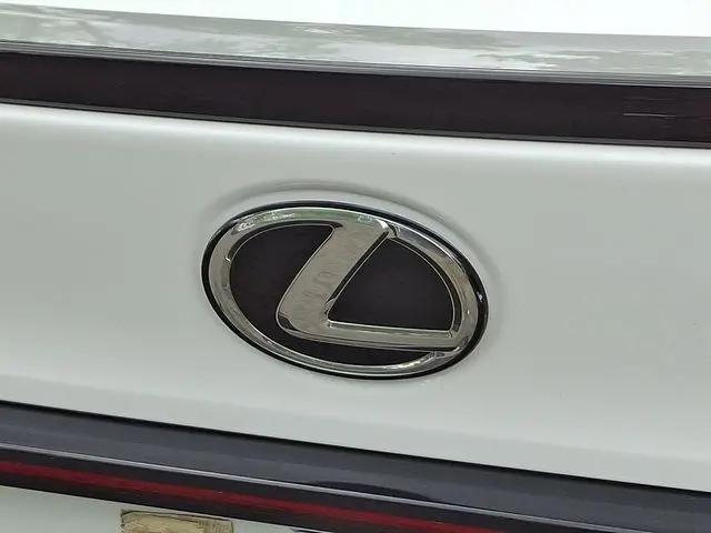 2024 Lexus IS 350 F SPORT