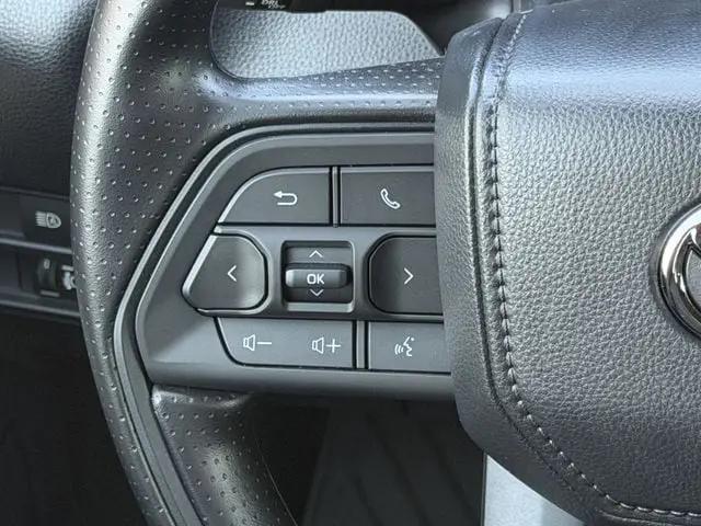 2026 Toyota Tundra SR5 CrewMax 5.5' Bed