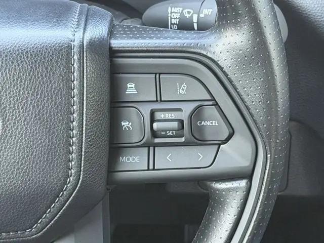 2026 Toyota Tundra SR5 CrewMax 5.5' Bed