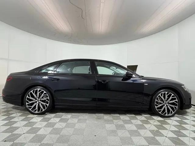2024 Audi A8 L 55 TFSI quattro Tiptronic