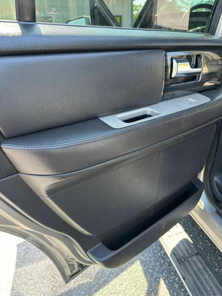 2008 Lincoln Navigator Base