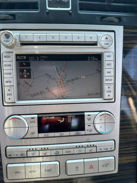 2008 Lincoln Navigator Base