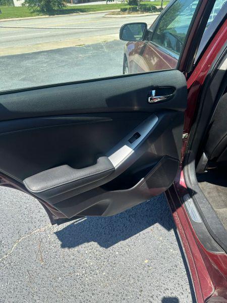 2012 Nissan Altima 3.5 SR