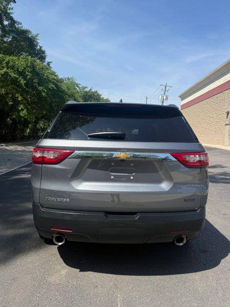 2020 Chevrolet Traverse FWD LS