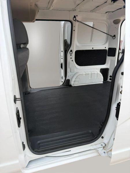 2021 Nissan NV200 Compact Cargo SV Xtronic CVT