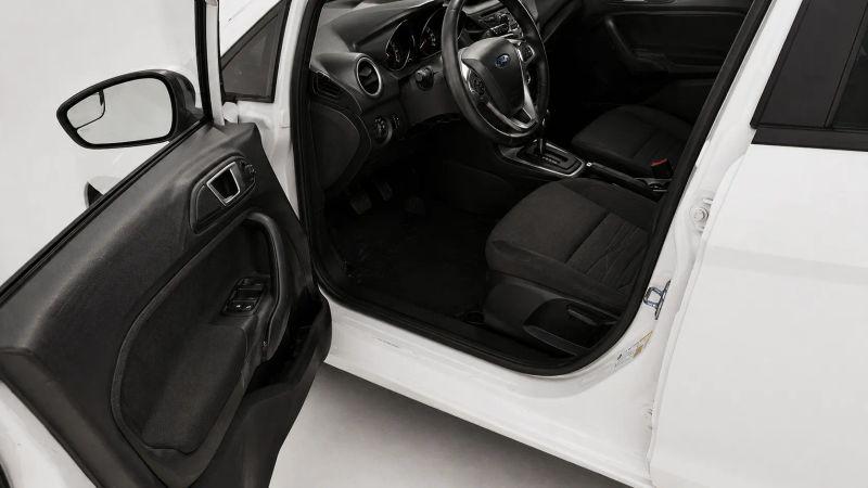 2015 Ford Fiesta SE