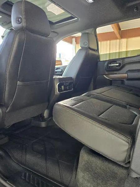 2021 Chevrolet Silverado 1500 4WD Crew Cab Short Bed High Country