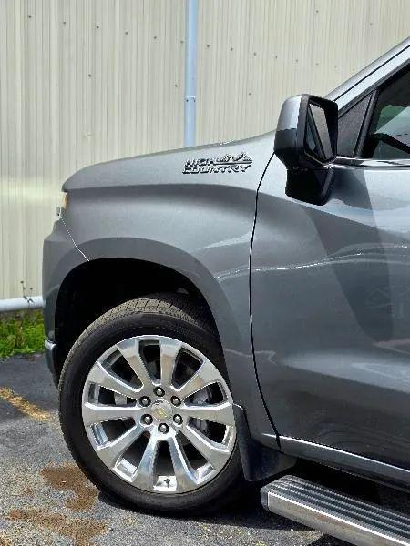 2021 Chevrolet Silverado 1500 4WD Crew Cab Short Bed High Country