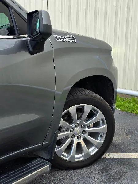 2021 Chevrolet Silverado 1500 4WD Crew Cab Short Bed High Country