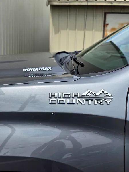 2021 Chevrolet Silverado 1500 4WD Crew Cab Short Bed High Country
