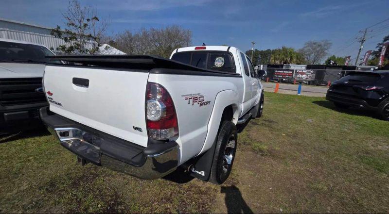 2012 Toyota Tacoma Base V6