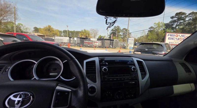 2012 Toyota Tacoma Base V6