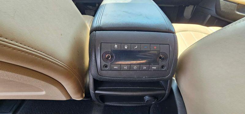 2011 Chevrolet Traverse LTZ