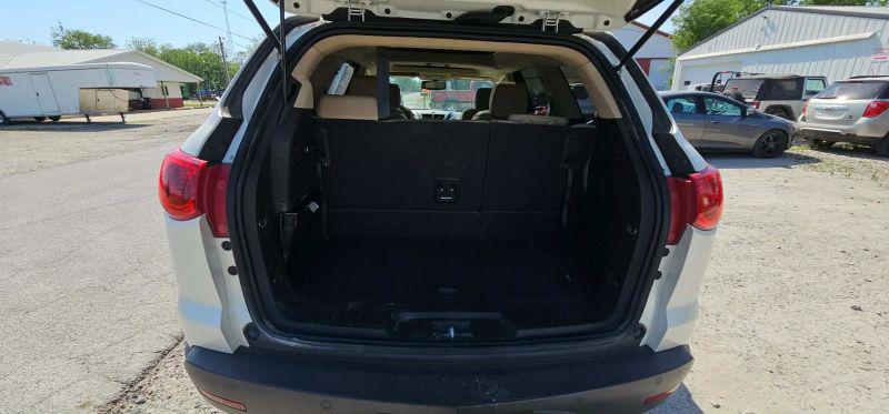 2011 Chevrolet Traverse LTZ