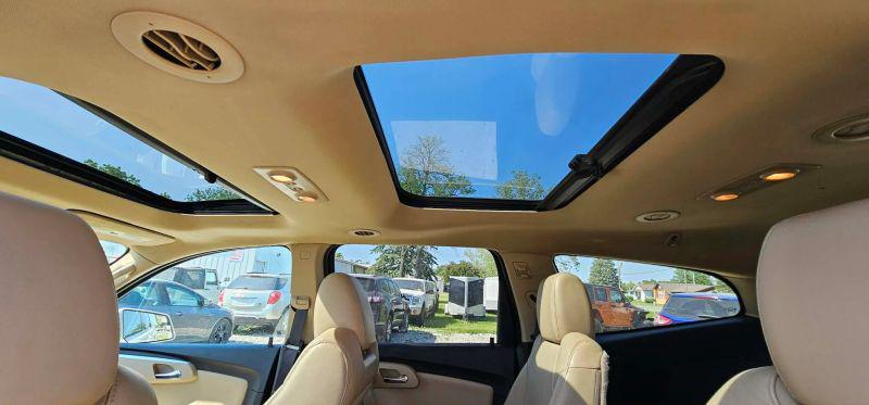 2011 Chevrolet Traverse LTZ