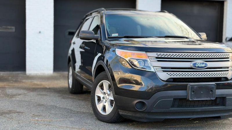 2013 Ford Explorer Base