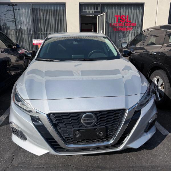 2022 Nissan Altima SV FWD