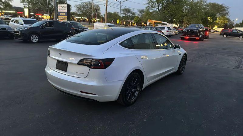 2019 Tesla Model 3 Long Range