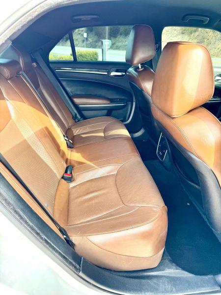 2018 Chrysler 300 Limited