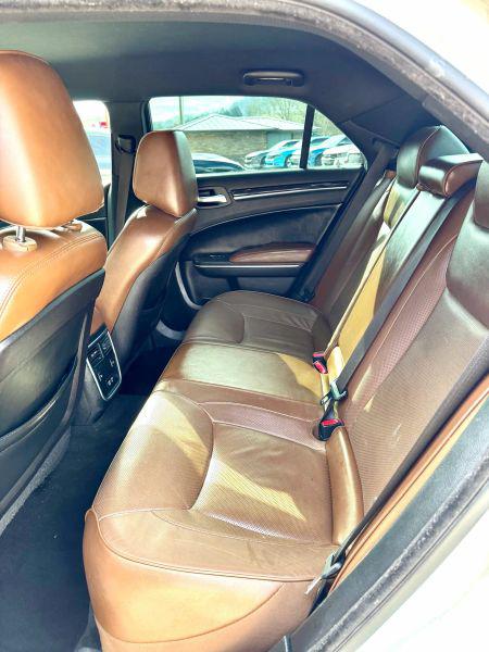 2018 Chrysler 300 Limited