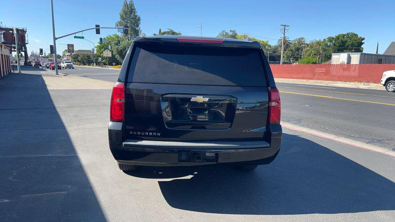 2019 Chevrolet Suburban LT