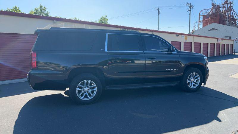 2019 Chevrolet Suburban LT