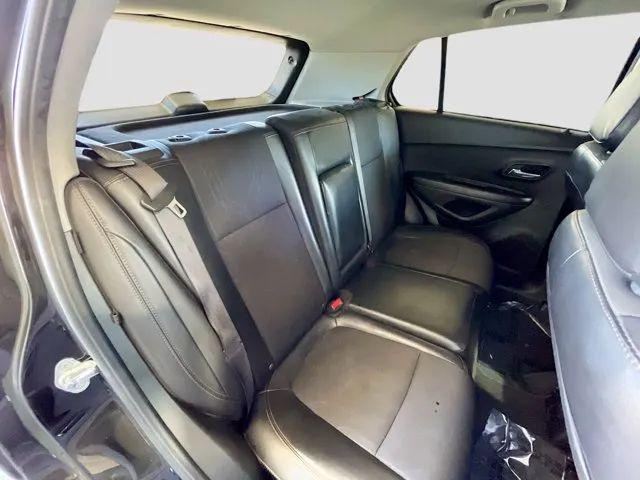 2021 Chevrolet Trax FWD LT