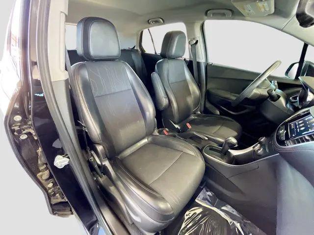 2021 Chevrolet Trax FWD LT