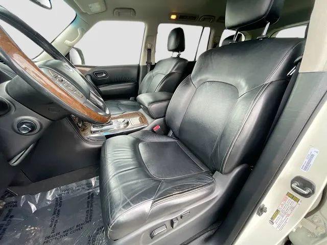 2016 INFINITI QX80 Base