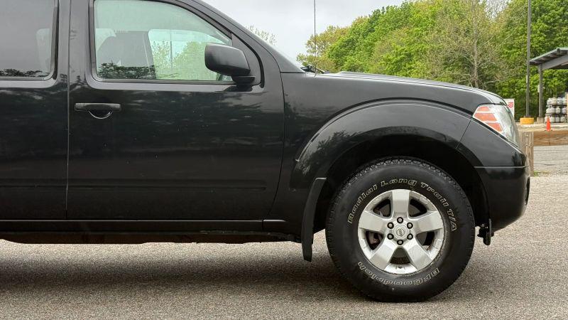 2012 Nissan Frontier SV