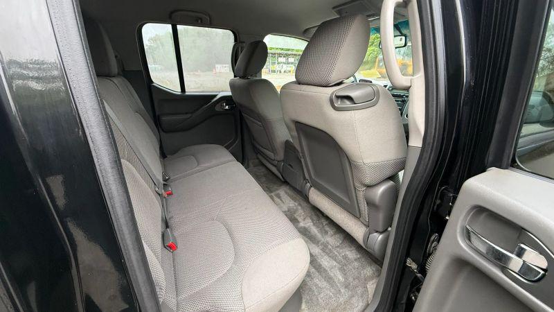 2012 Nissan Frontier SV