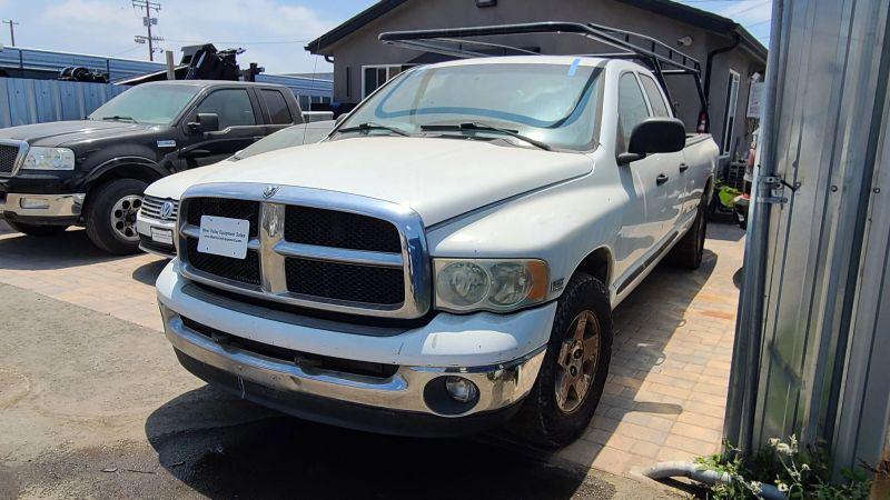 2004 Dodge Ram 1500 SLT/Laramie