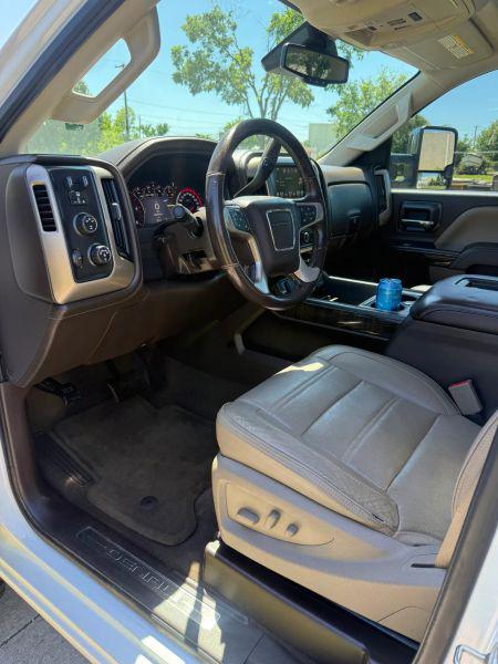 2016 GMC Sierra 2500HD Denali