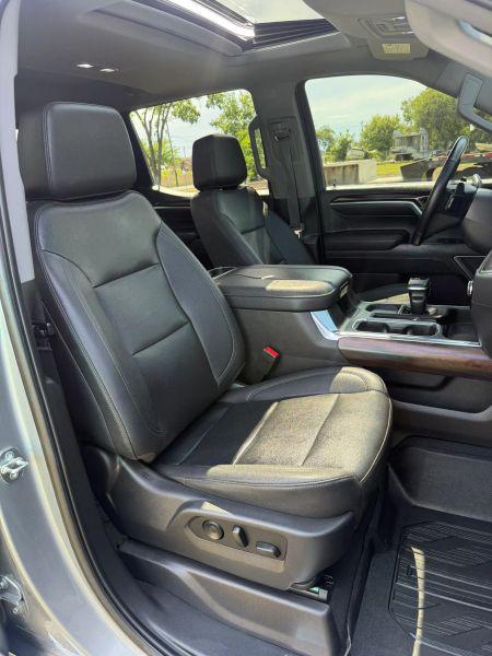 2023 GMC Sierra 1500 4WD Crew Cab Short Box SLT