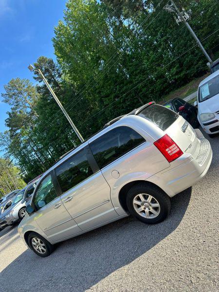 2008 Chrysler Town & Country Touring