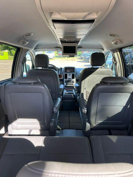 2008 Chrysler Town & Country Touring