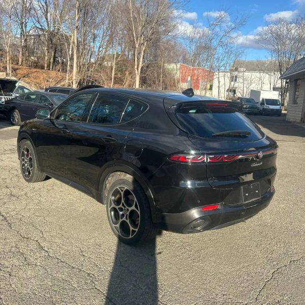 2024 Alfa Romeo Tonale Veloce EAWD
